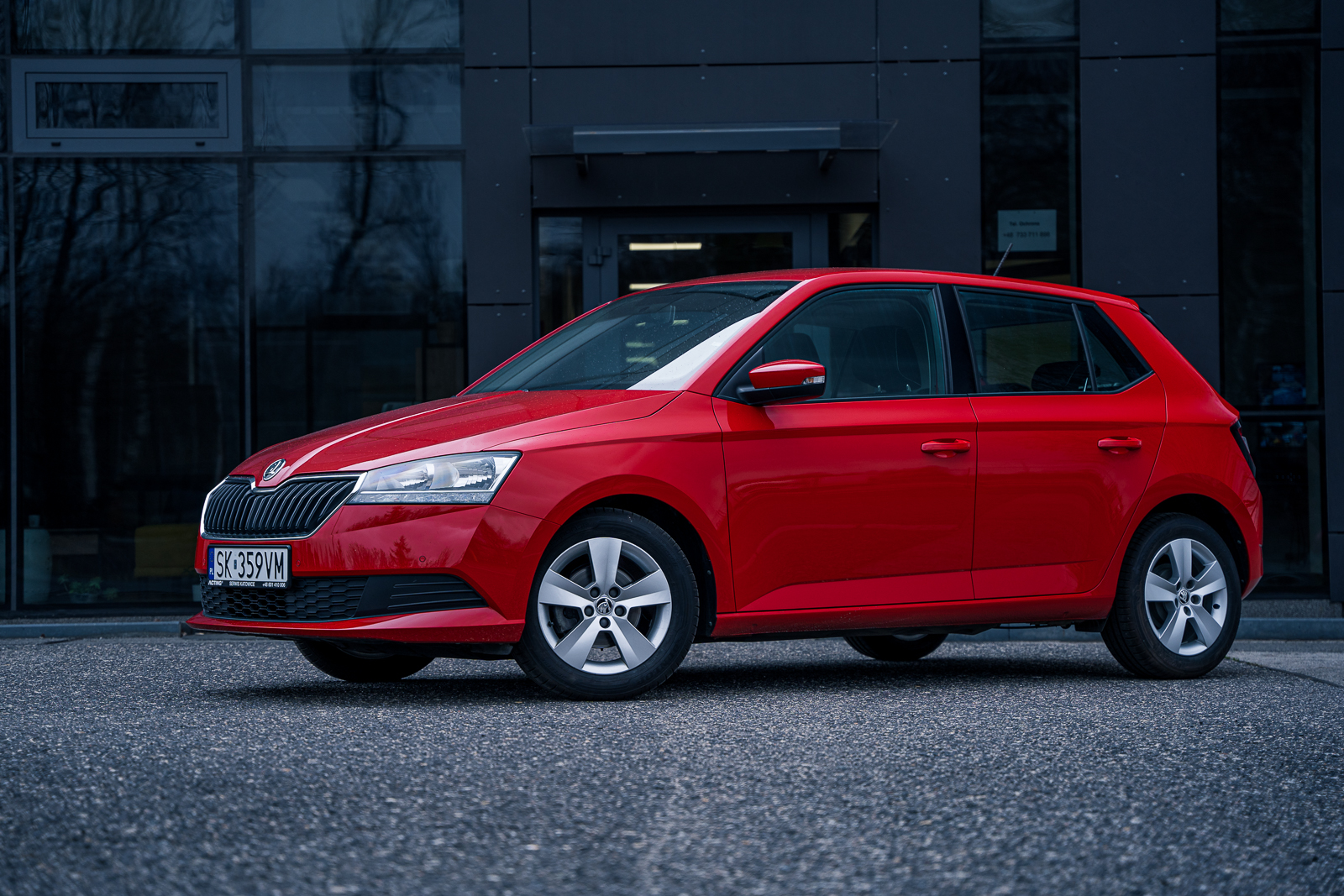 skoda fabia czerwona